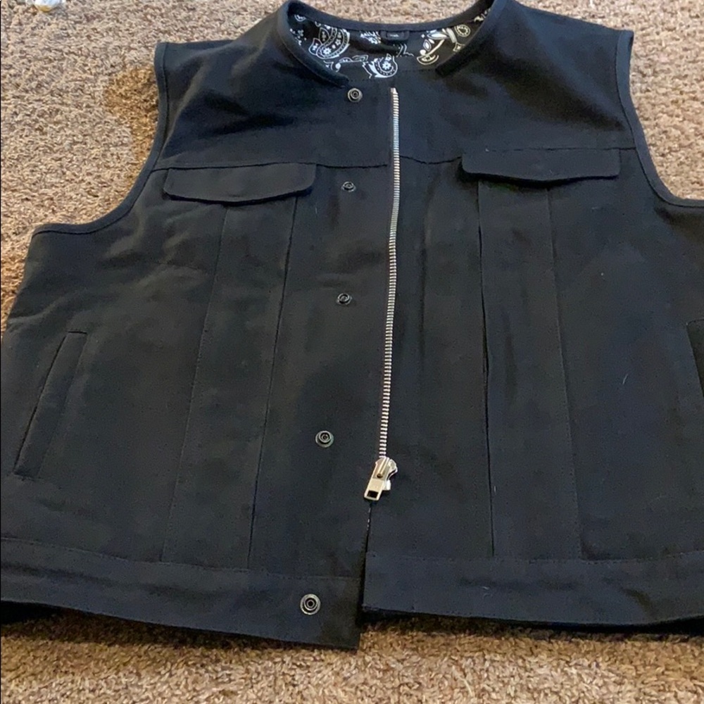 Heavy Hitter Riding Vest